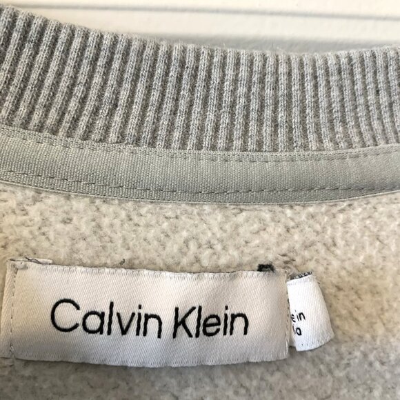 Calvin Klein Crewneck Sweatshirt Women's Size Medium Pullover Classic CK - Picture 4 of 4